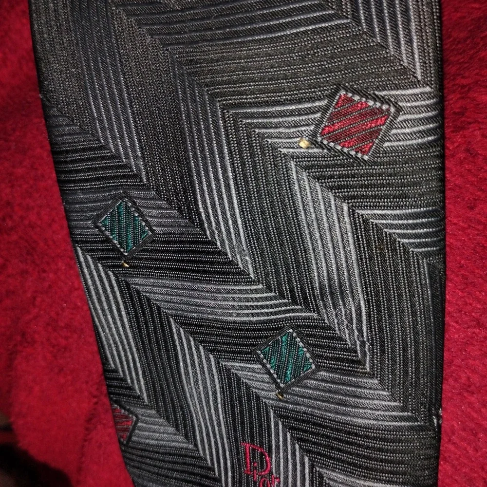 Christian Dior MONSIEUR Neck Tie Geometric Gray Matte Metal Tone Red Green Boxes